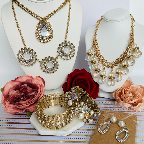 Bundle lot necklaces - Picture 15 of 15